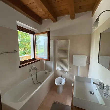 Experia Cavalcaselle