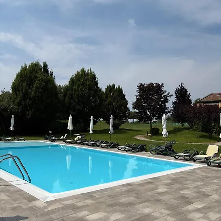 Experia Cavalcaselle